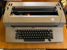  FOR PARTS OR REPAIR IBM Correcting Selectric II Typewriter Tan / Beige