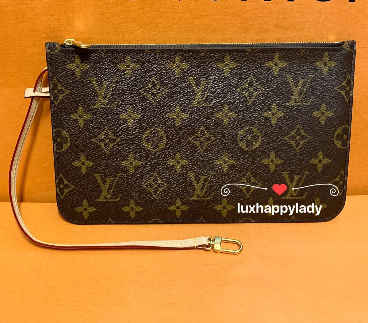 ❤️NEW AUTHENTIC LOUIS VUITTON Large Monogram Beige Pouch Pochette Clutch  Wristle