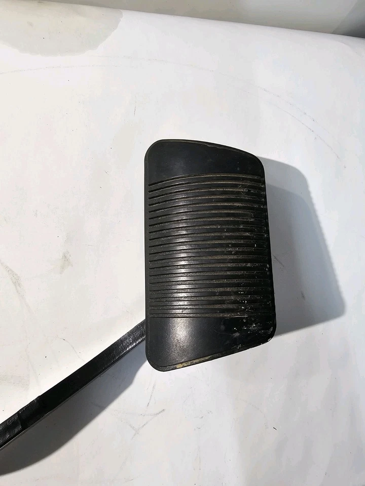 Педаль тормоза 2019 Dodge Charger Hellcat - Изображение 4 из 4