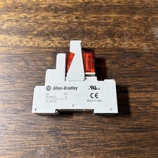 Allen-Bradley 700-HN123 Sockets Ser A 10A, 250V AC