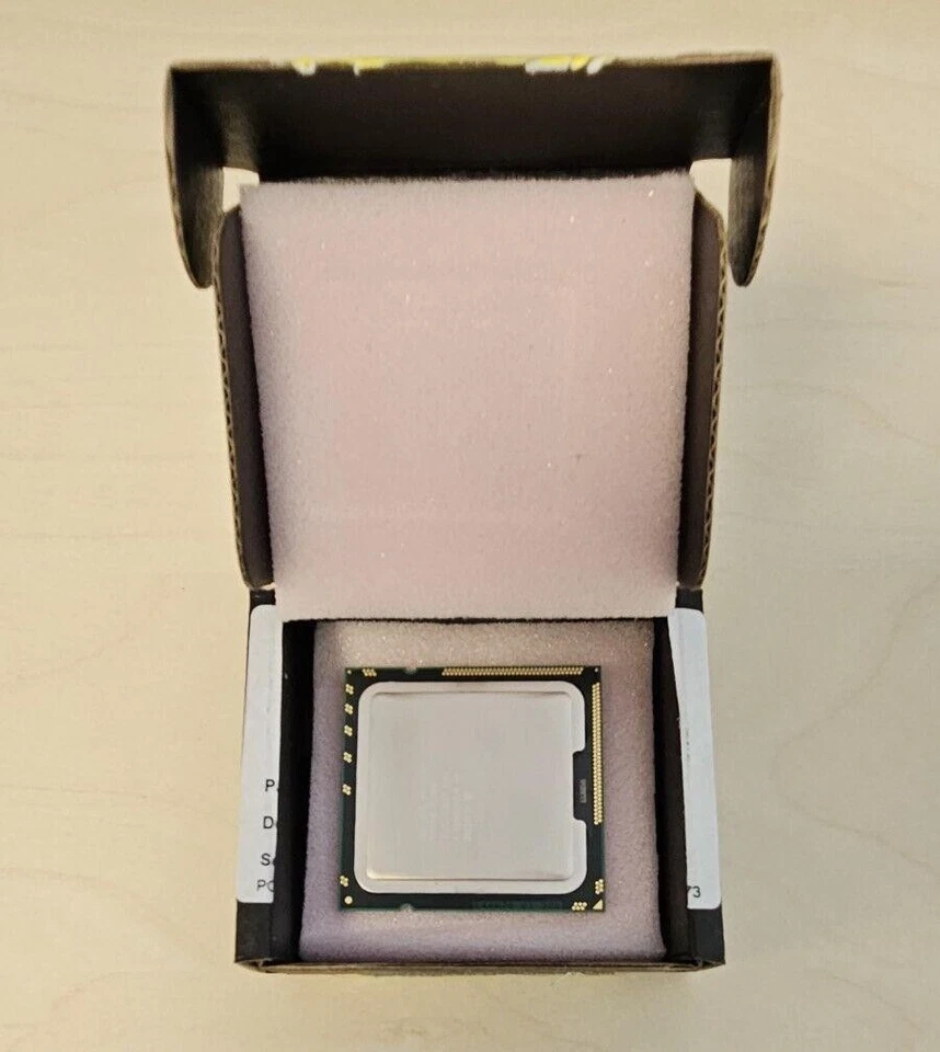 INTEL XEON QUAD CORE XEON E5502 1.86GHZ/4M/4.80 CPU STEPCODE SLBEZ. - Image 4 of 4