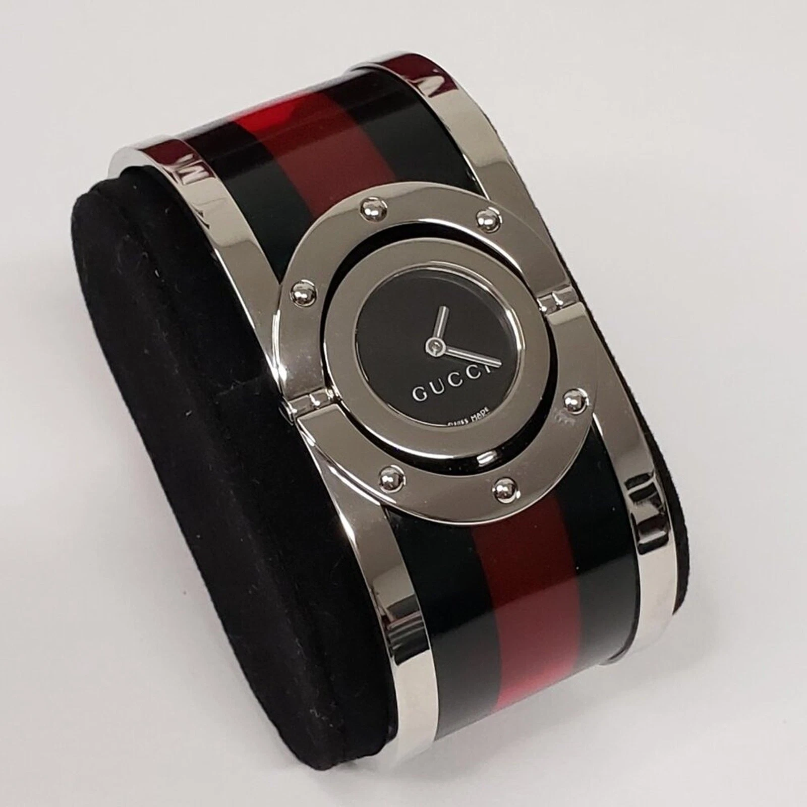 Authentic Gucci 112 23mm Unisex Black/Reds Watch 786-101025