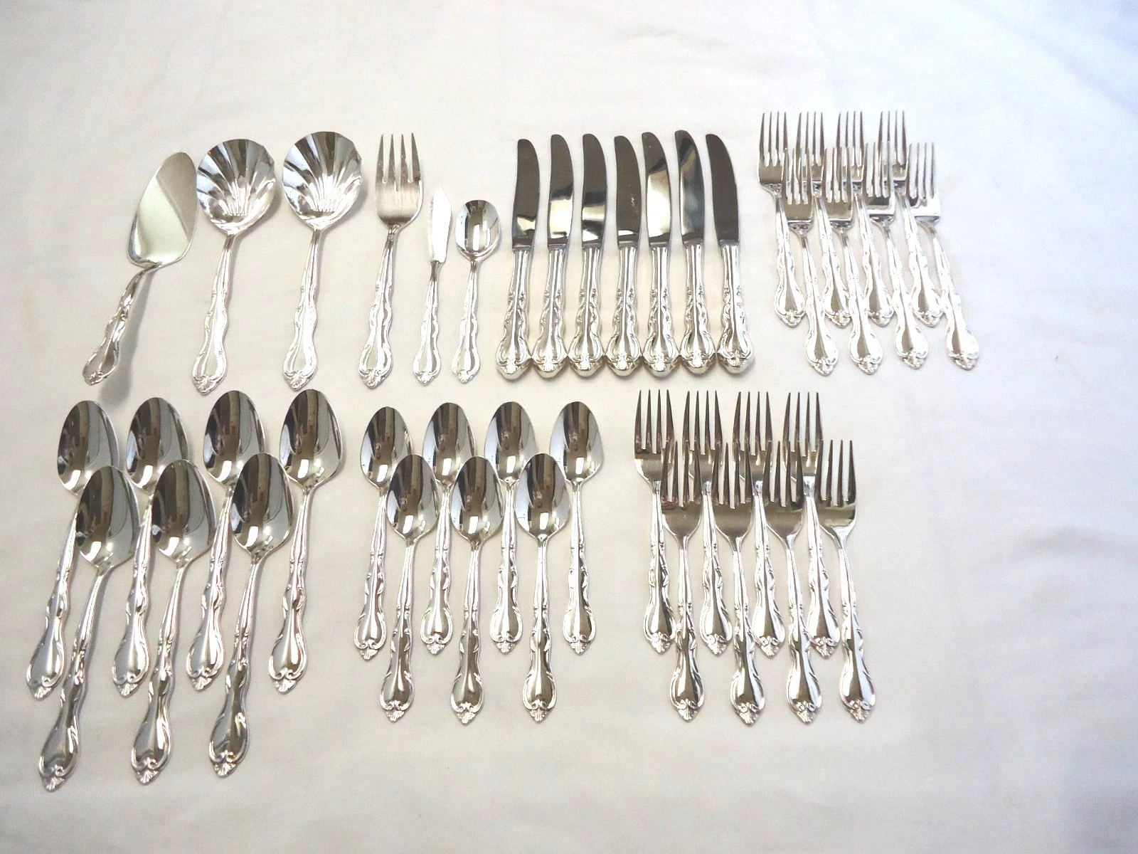 SUPREME TOWLE ROMANCE SILVERPLATE FLATWARE KOREA 43-PIECES