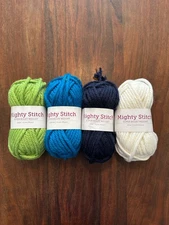LOT OF 4 SKEINS Knit Picks Mighty Stitch (Bulky Weight) 80% Acrylic/20% Wool  