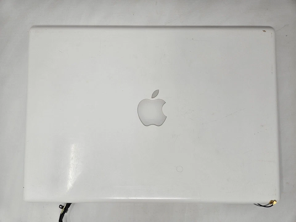 Apple MacBook 13" A1181 Early 2008 White LCD Screen Assembly - Image 2 of 3