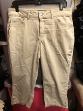 Riders by Lee mid rise Capri women  s beige pants size 14