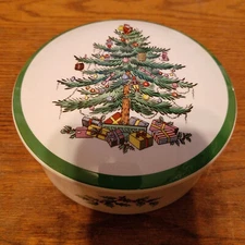 Spode England Christmas Tree S3324-D Lidded Bowl for Candy nuts trinkets dish