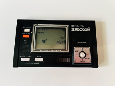 ZAXXON BANDAI ELECTRONICS 1982 LCD ELECTRONIC GAME DOUBLE PANEL TESTED JAPAN