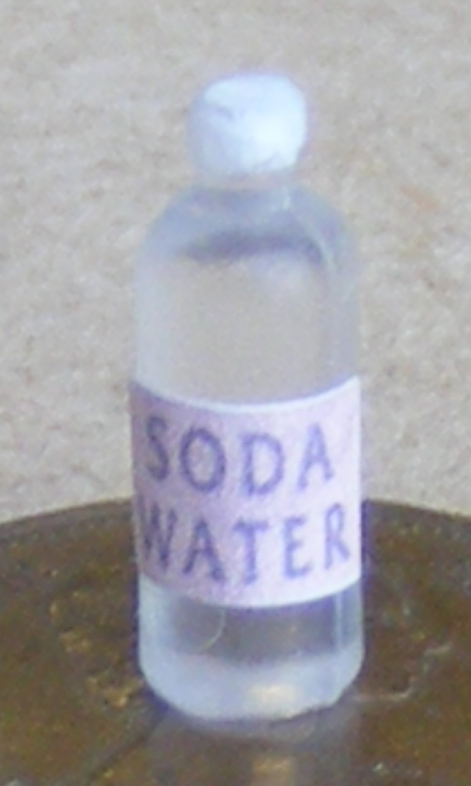 Etiqueta De Agua Sosa Para Casa De Muñecas En Una Botella Bebida Accesorio 1:12