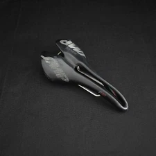 Saddle SMP F30 saddle - WORLDWIDE SHIPPING