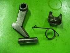 05 Nissan 350Z RE5R05A Automatic Transmission PARKING PAWL ASSEMBLY