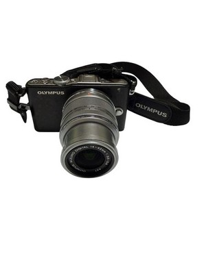 OLYMPUS Compact Digital Camera with Zoom Lens 14-42mm LCD Display