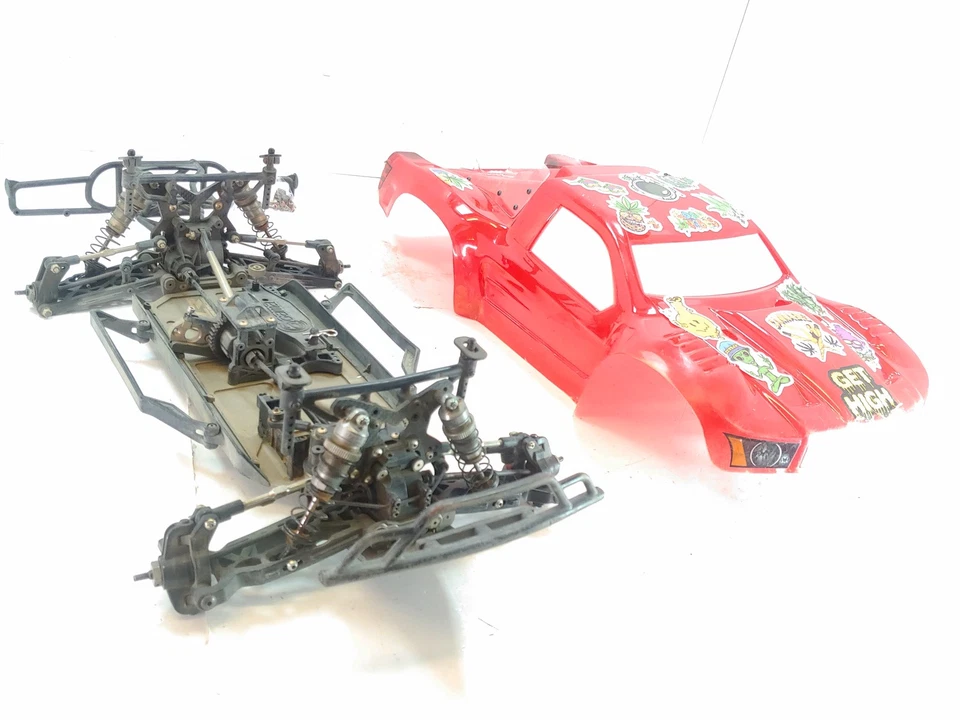 TLR Team Losi Racing SCTE 1/10 4x4 Short Course Truck Roller Slider Chassis Used - Image 2 of 4