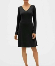 $60 NEW GAP BLACK DRESS Fit and Flare Softspun Long Sleeve V-Neck Stretch XS