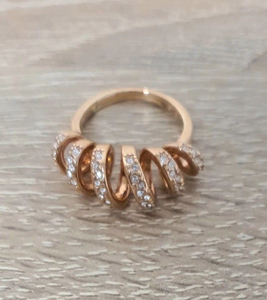 Anillo Pierre Lang Moda Joyería Piedras Blancas Modelos Antiguos Foto 3 de 4