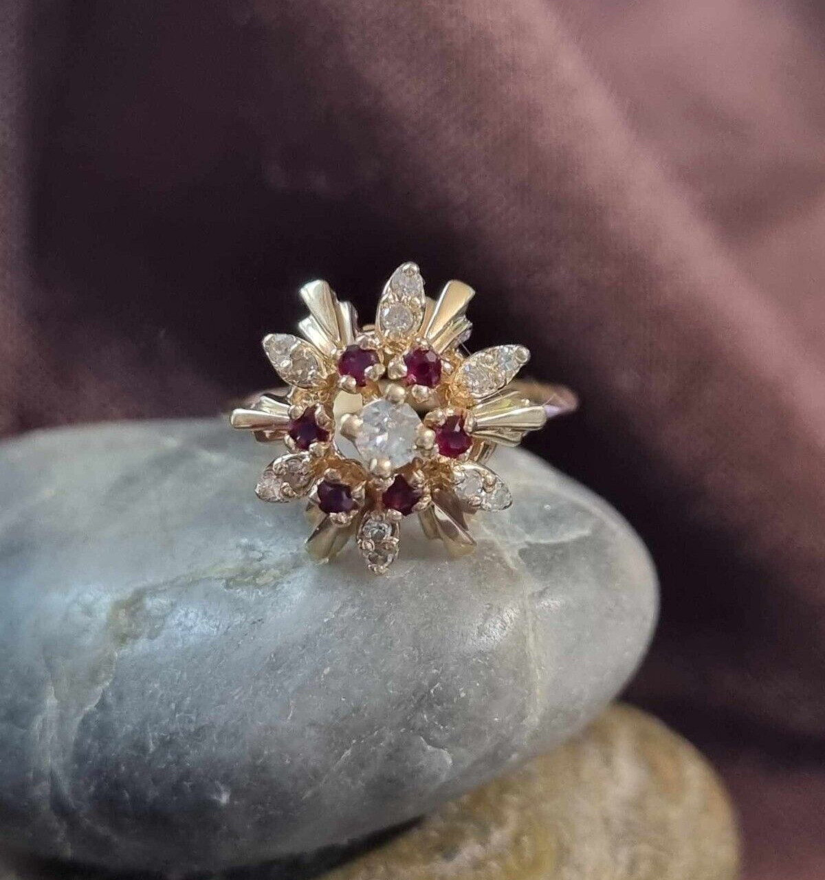 Solid 14K Yellow Gold Natural Ruby & Diamond Vint… - image 2