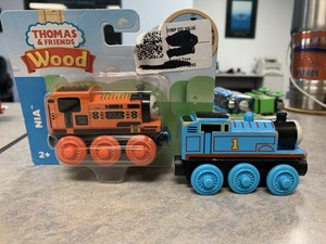 wooden nia thomas and friends