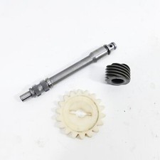 Yamaha RD 250 R5 oil pump drive oil pump shaft drive 63360