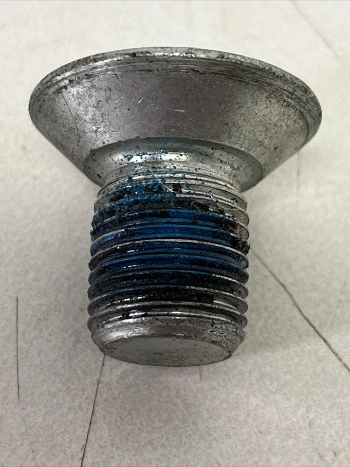 Mercedes W126 560SEL Steering wheel bolt FITS 1986-1991 Original OEM 10mm - Изображение 3 из 4