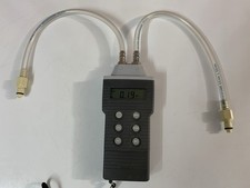 Comark C9555 Pressure Meter