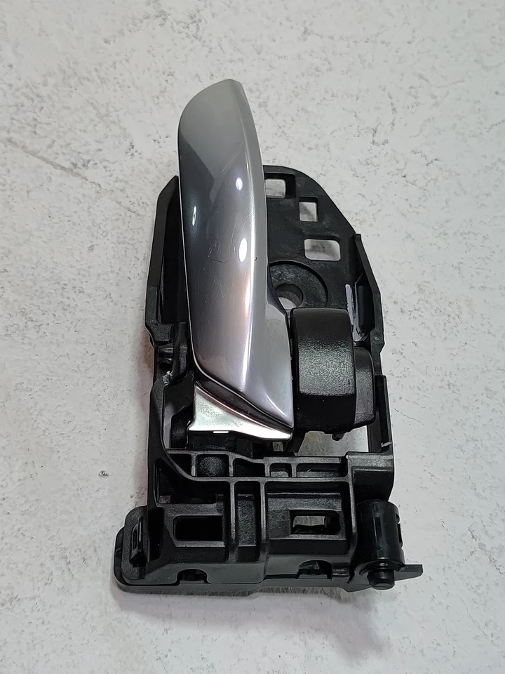 2014-2020 ACURA MDX ПЕРЕДНЯЯ ИЛИ ЗАДНЯЯ ПАССАЖИРСКАЯ СТОРОНА ВНУТРЕННЯЯ ДВЕРНАЯ РУЧКА OEM - Изображение 2 из 4