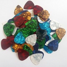 100pcs Guitar Picks Acoustic Electric Plectrums Celluloid Assorted Colors