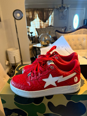A Bathing Ape Bapesta Limited Edition Red/White Leather Low Top Sneakers 2023