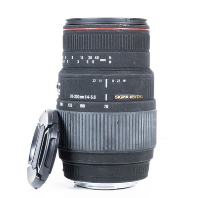 Sigma 70-300mm f/4-5.6 AF Telezoomobjektiv - Minolta A Mount