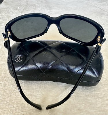 Chanel Bow Design Black Ladies Sunglasses | eBay display picture 1