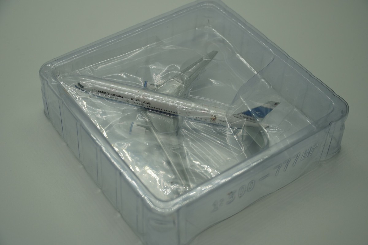 Herpa Wings 1/500 Kuwait Airways B777-200 - Mod Réduit Métal - Échelle 1:500 - Occasion