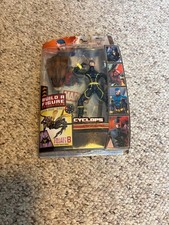 Marvel Legends Cyclops Action Figure X-Men NEW 2007 Queen Brood BAF Series H71