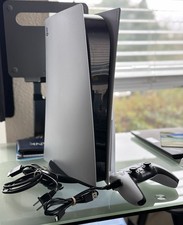 Sony PS5 PlayStation 5 CFI-1015A Disc 825GB 4K Console w/ Controller