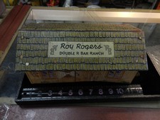 1950's MARX ROY ROGERS DOUBLE R BAR RANCH METAL LOG CABIN TIN LITHO