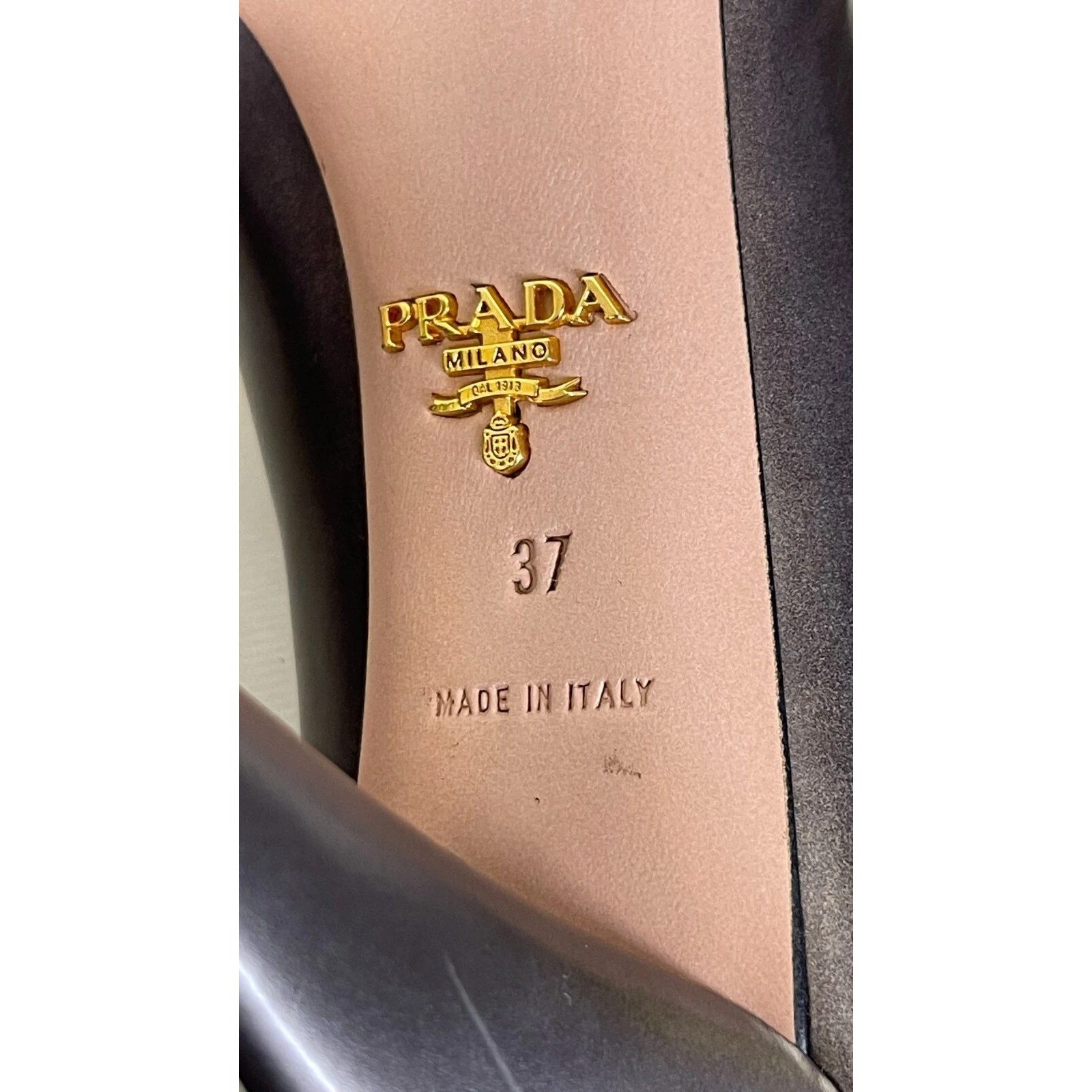 Prada Milano Semi Pointed Toe Pumps Sandals Silver Leather Slip On Women's 37 EU thumbnail 9