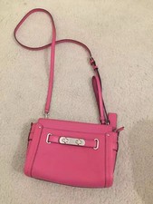 Pink Leather Mini Crossbody Wristlet Bag Turnlock Zip Purse Style 53032