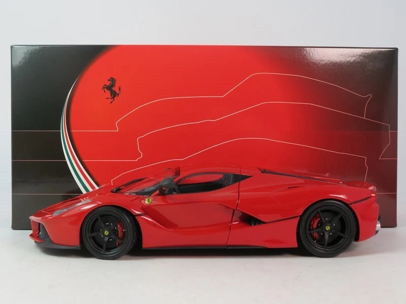 BBR 1/18 FERRARI LAFERRARI 2013 JANTES NOIR ROUGE MODÈLE STATIQUE DIECAST