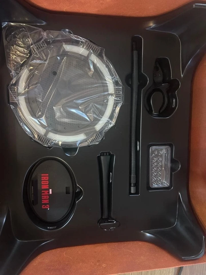 Figura de acción Hot Toys Iron Man 3 Pepper Potts & Mark 9 IX 1/6 MMS311 Foto 4 de 4