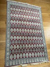 Oriental Woven Rug Geometric Pattern