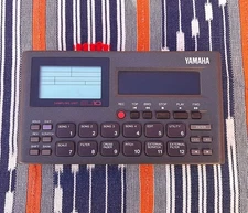 YAMAHA SU 10 COMPACT SAMPLER / GOOD CONDITION / 1995-1996