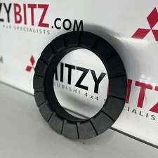 Rear Spring Upper Seat Rubber Pad for Mitsubishi PAJERO SHOGUN V83W MK4 3.0