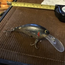 Bagleys Deep Diver Bass Fishing Lure Vg Or Better Uncleaned