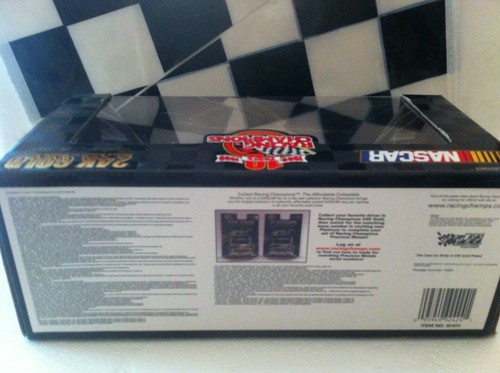 ROBERT PRESSLEY 77 24K GOLD RACING CHAMPIONS 1:24 SCALE 1 OF 4,999 - Picture 9 of 9