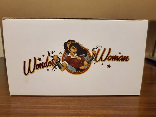 DC Comics DC Bombshells Wonder Woman Statue First Edition Limited 2870/5200 - Bild 11 von 12
