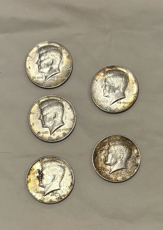 Franklin & Kennedy Liberty Half Dollars 1951-1968 Lot of 26 Circulated Coins - Image 3 of 4