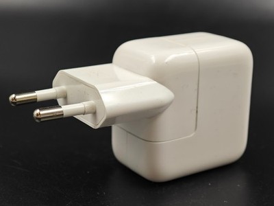 Apple A1401 USB Netzadapter 12W Weiß Adapter Gebraucht Funktionstüchtig