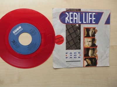 7'' SINGLE REAL LIFE - FACE TO FACE - 1985 CURB RECORDS (ROTES VINYL)
