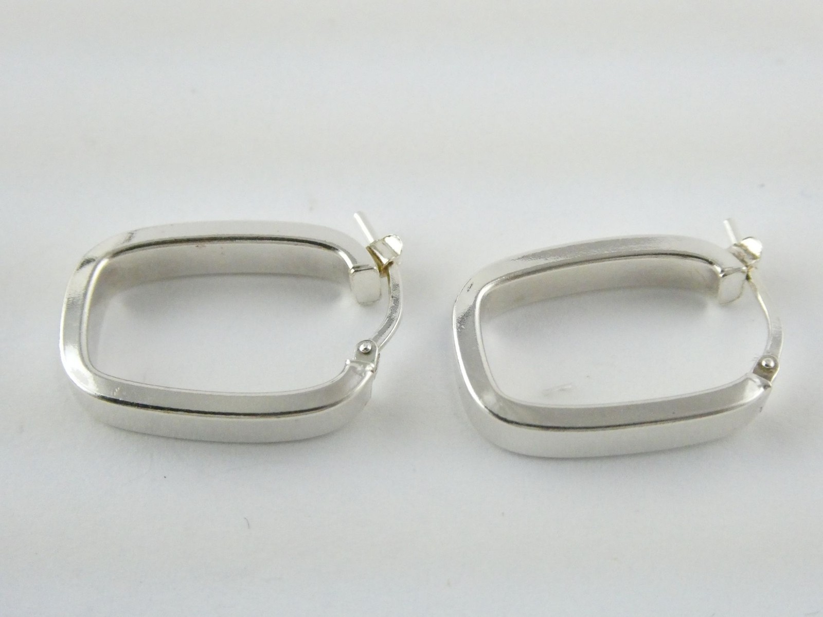 Italian Sterling Silver Rectangular Hoop Leverbac… - image 5