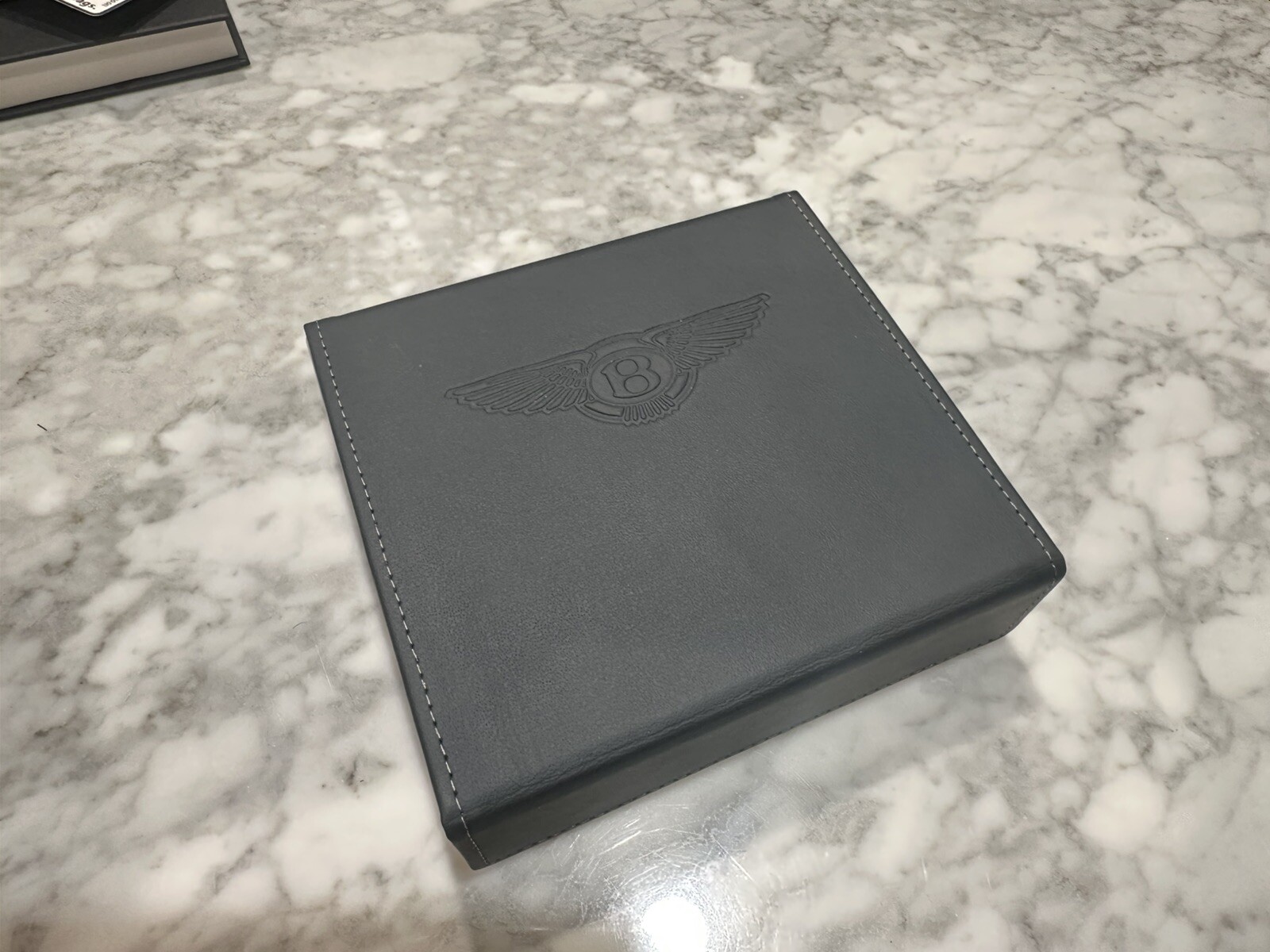NIB leather Bentley Mulliner Key Box + 2 Key Pouches