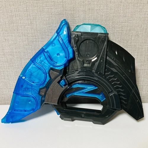 Bandai Japan Ultraman Z DX Z riser Ultra Hero Beliarok & Medal SET - Picture 5 of 13