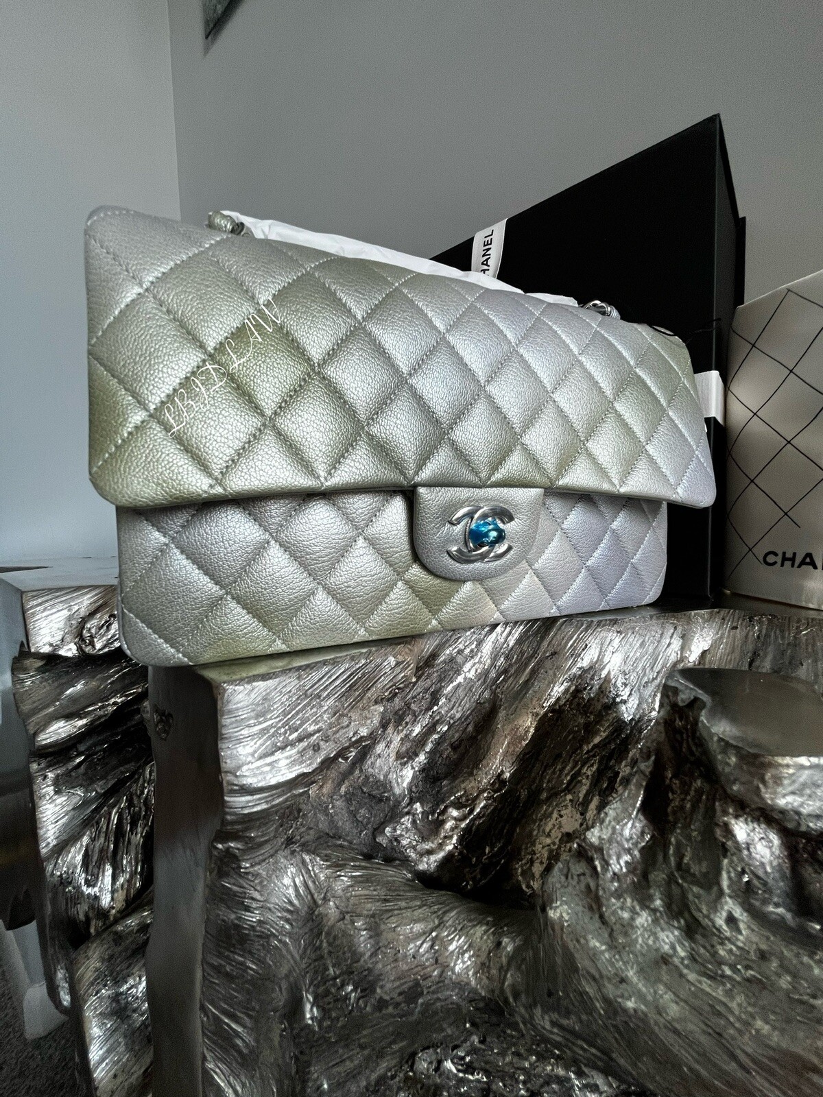 CHANEL 22C Silver Medium Classic Flap Iridescent Cloudy Goatskin Metallic Ombre